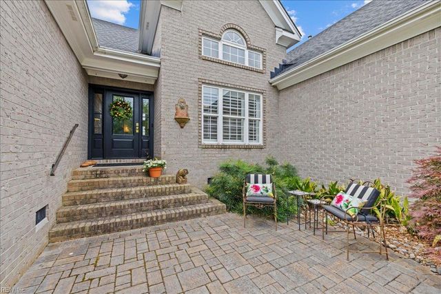 1865 Champion CIR, Virginia Beach, VA 23456