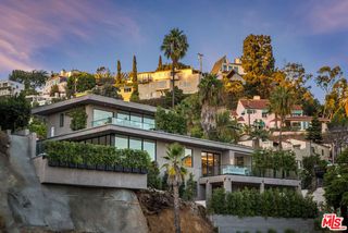 1413 Queens Road, Los Angeles, CA 90069