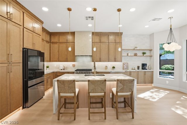 11739 Kingsland Avenue, Las Vegas, NV 89138