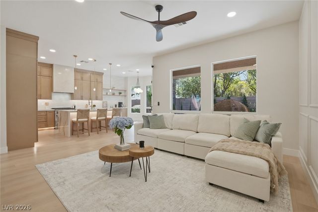 11739 Kingsland Avenue, Las Vegas, NV 89138