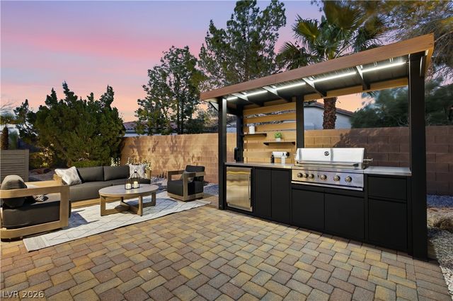 11739 Kingsland Avenue, Las Vegas, NV 89138