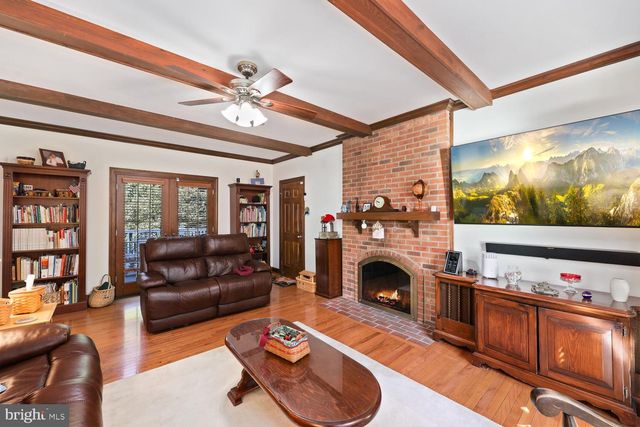 10221 EAGLE LANDING CT, Burke, VA 22015