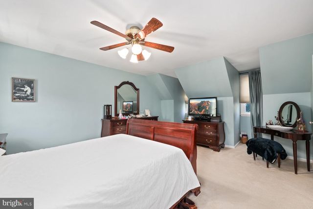 10221 EAGLE LANDING CT, Burke, VA 22015