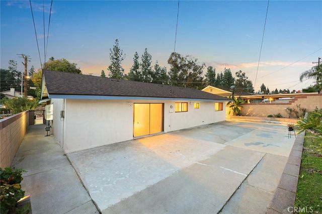 3332 La Puente, West Covina, CA 91792