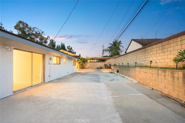 3332 La Puente, West Covina, CA 91792