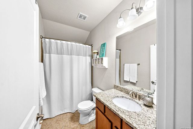 10707 Desert Rock, Helotes, TX 78023