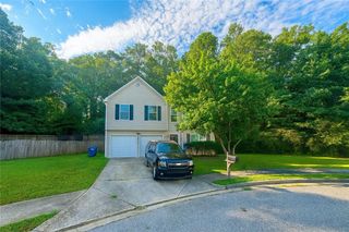 2880 Two Lakes Circle Circle, College Park, GA 30349