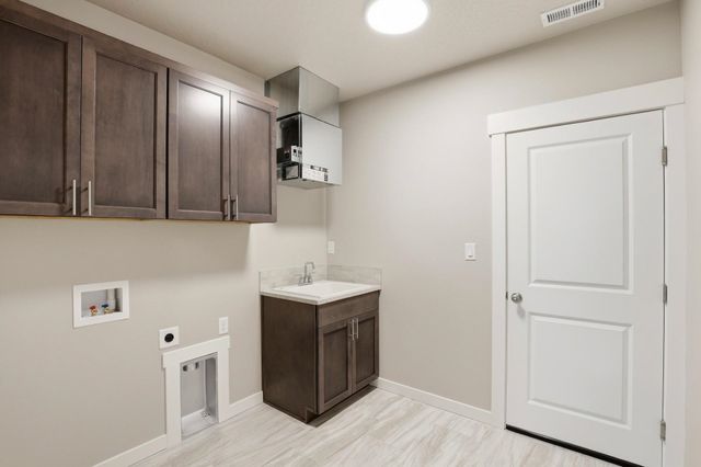 5341 N Sun Beam Ln, Spokane, WA 99217
