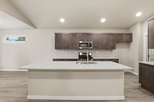 5341 N Sun Beam Ln, Spokane, WA 99217