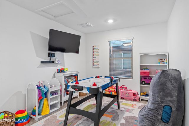 8166 S Soltero Mine Drive, Tucson, AZ 85747