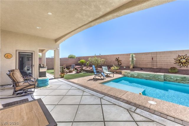 9121 TUXPAN Street, Las Vegas, NV 89131