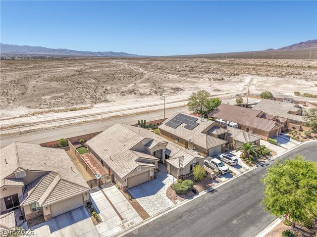 9121 TUXPAN Street, Las Vegas, NV 89131