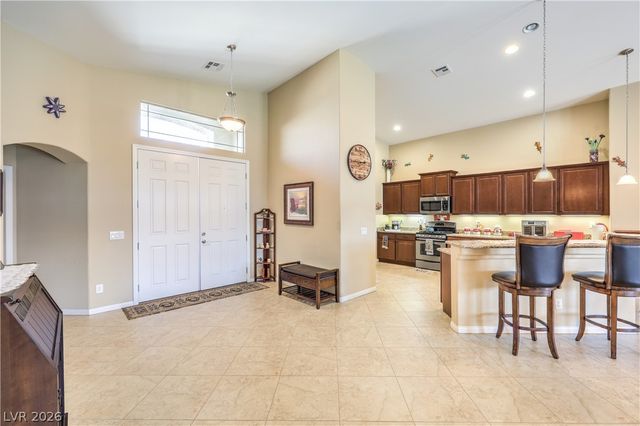 9121 TUXPAN Street, Las Vegas, NV 89131