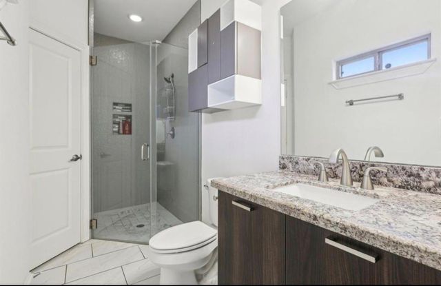 3912 Ennis Street, Houston, TX 77004