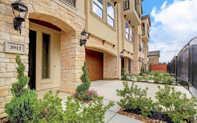 3912 Ennis Street, Houston, TX 77004