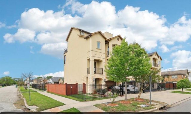 3912 Ennis Street, Houston, TX 77004