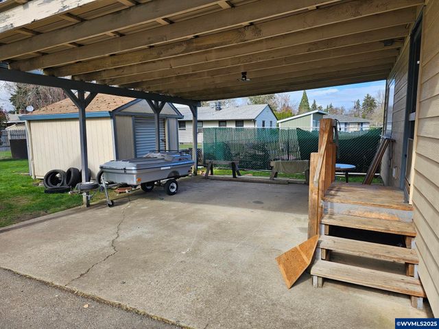 365 Bryan St, Woodburn, OR 97071