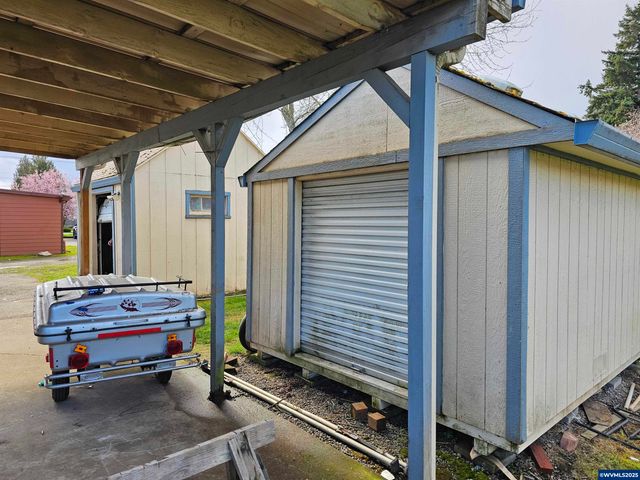 365 Bryan St, Woodburn, OR 97071