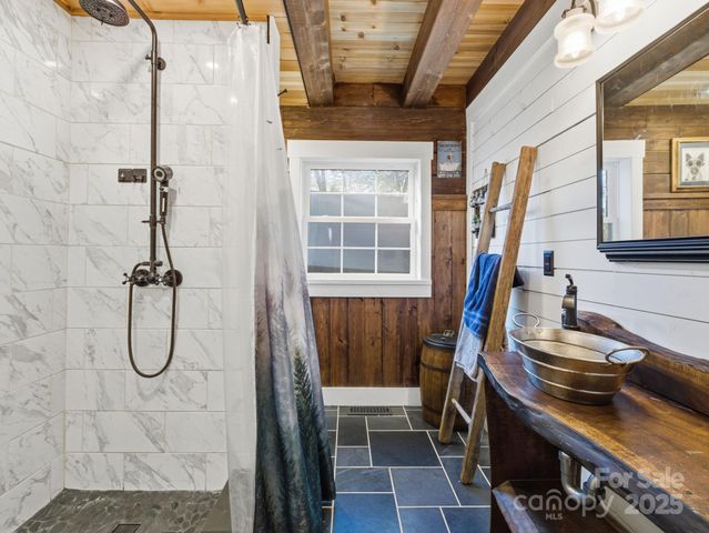 132 Grandview Drive, Rutherfordton, NC 28139