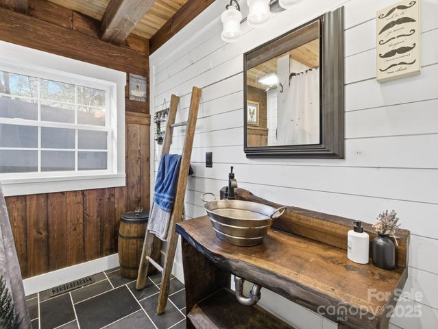 132 Grandview Drive, Rutherfordton, NC 28139