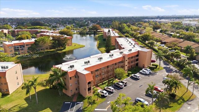 9850 Sunrise Lakes Blvd 305, Sunrise, FL 33322