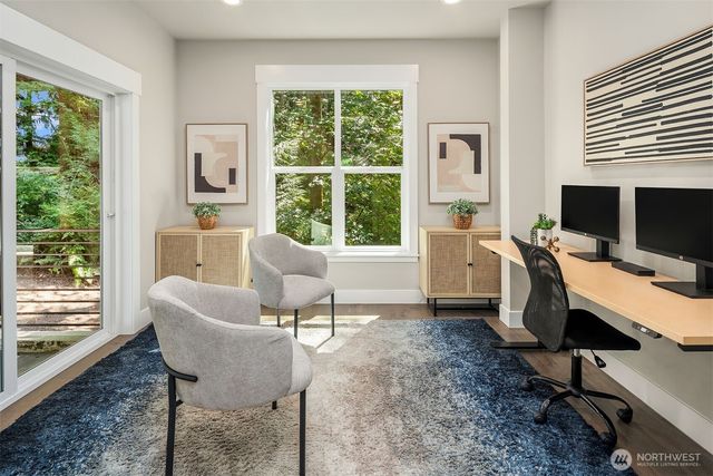 1090 218th Avenue NE, Sammamish, WA 98074
