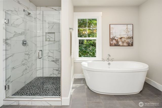 1090 218th Avenue NE, Sammamish, WA 98074