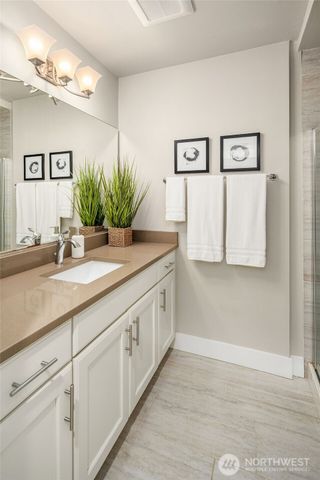 1090 218th Avenue NE, Sammamish, WA 98074