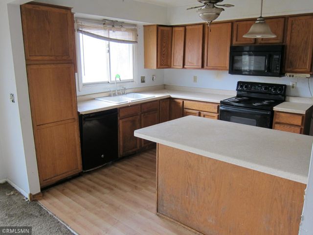 512 Central Avenue W, Saint Paul, MN 55103