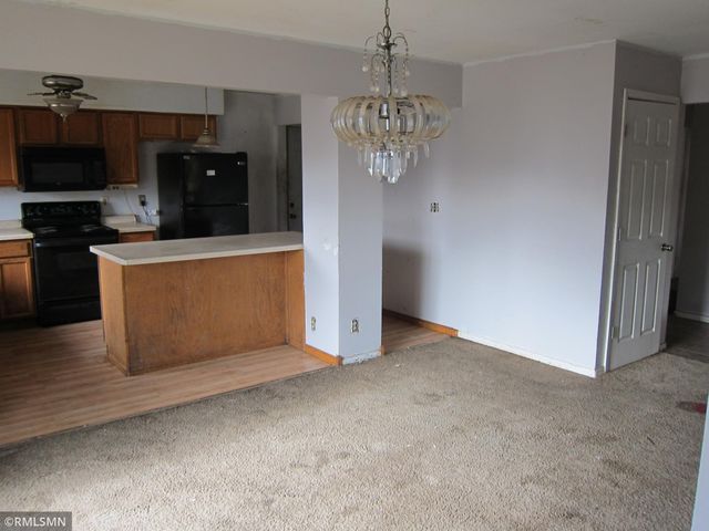 512 Central Avenue W, Saint Paul, MN 55103