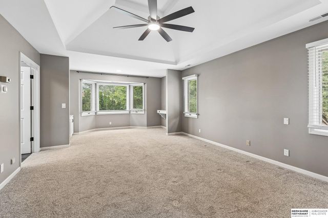 16230 Grover Street, Omaha, NE 68130