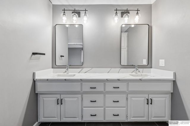 16230 Grover Street, Omaha, NE 68130
