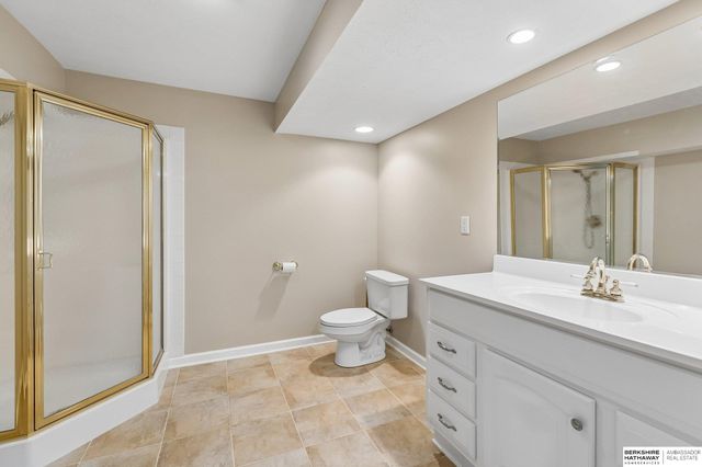 16230 Grover Street, Omaha, NE 68130