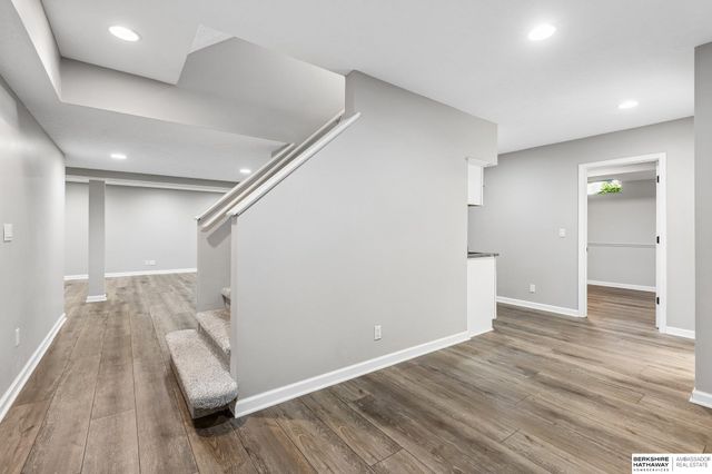 16230 Grover Street, Omaha, NE 68130