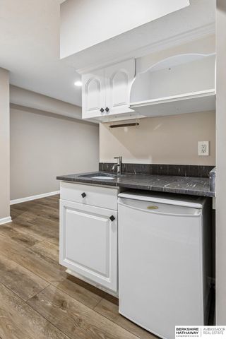 16230 Grover Street, Omaha, NE 68130
