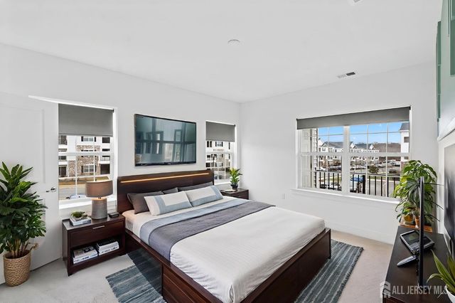 827 Stiller Lane, Monroe, NJ 08831