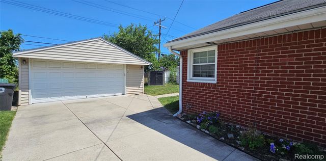 18159 Matthews Street, Riverview, MI 48193