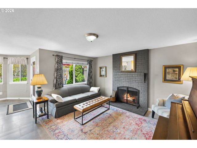 13270 PRINCETON Ct, Lake Oswego, OR 97035