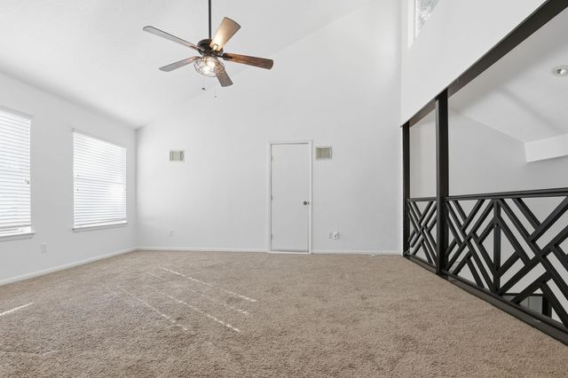 12107 Moorcreek Drive, Houston, TX 77070