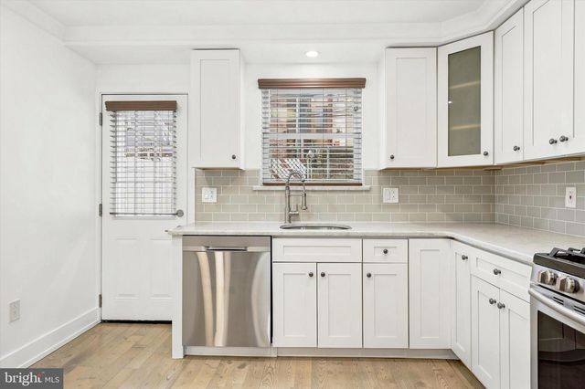 1632 S CLARION ST, Philadelphia, PA 19148