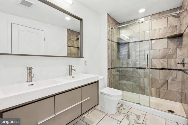 1632 S CLARION ST, Philadelphia, PA 19148