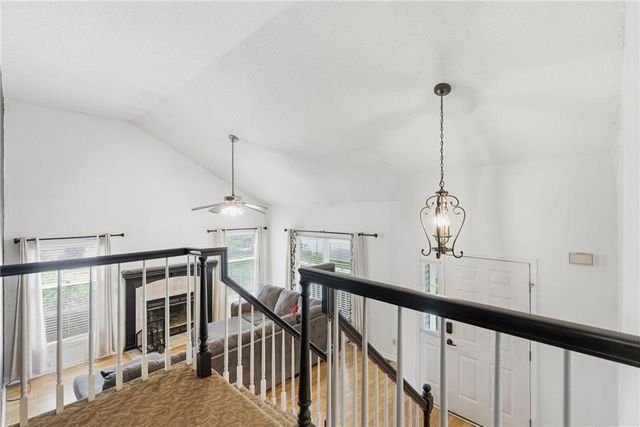 521 Airway Lane, Belton, MO 64012