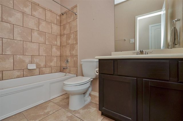 12947 Taper Reach Drive, Tomball, TX 77377