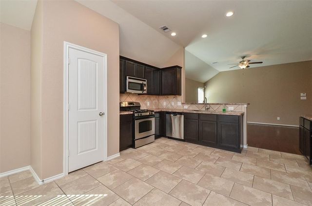 12947 Taper Reach Drive, Tomball, TX 77377