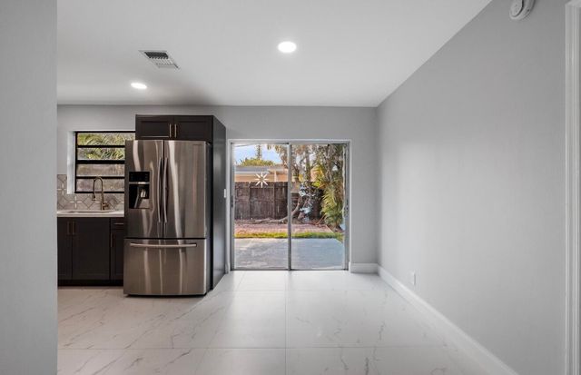 1661 NW 1st Avenue, Pompano Beach, FL 33060
