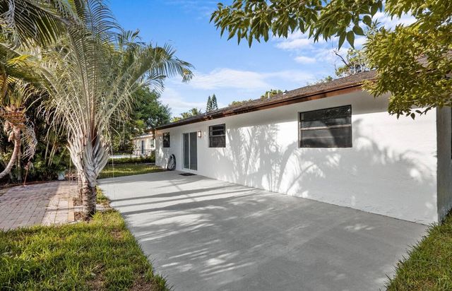 1661 NW 1st Avenue, Pompano Beach, FL 33060