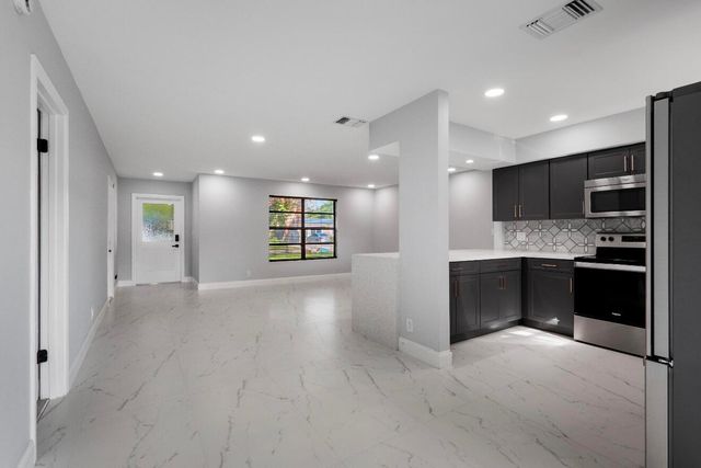 1661 NW 1st Avenue, Pompano Beach, FL 33060