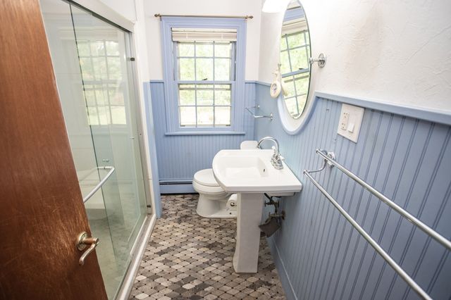 1093 Wachusett St, Holden, MA 01520