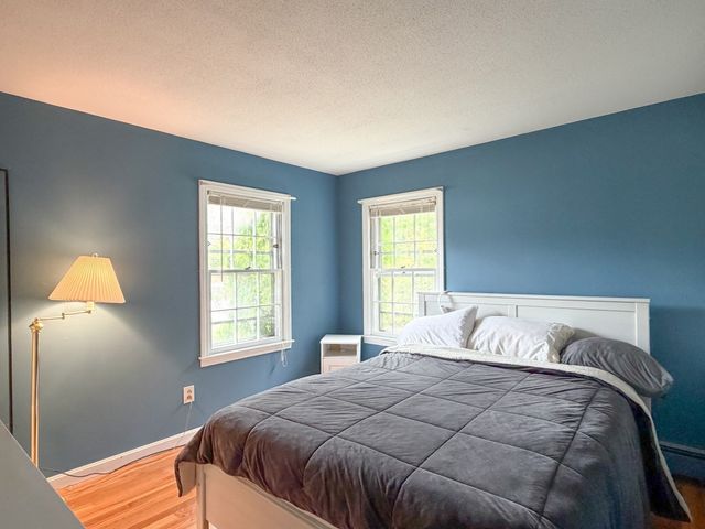 1093 Wachusett St, Holden, MA 01520