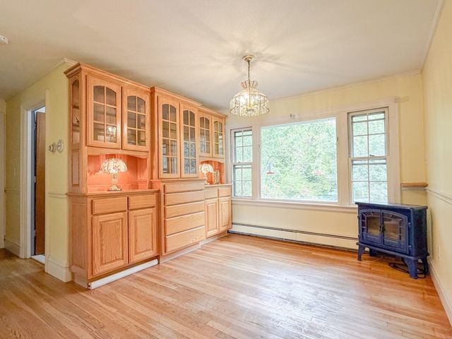1093 Wachusett St, Holden, MA 01520